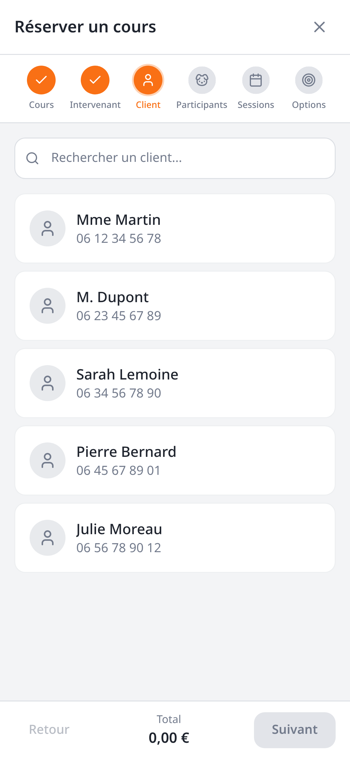 Recherche et sélection du client dans l'assistant mobile